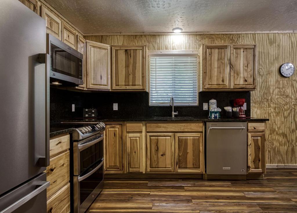 Black Bear Falls - With An In-Law Suite Gatlinburg Exterior foto