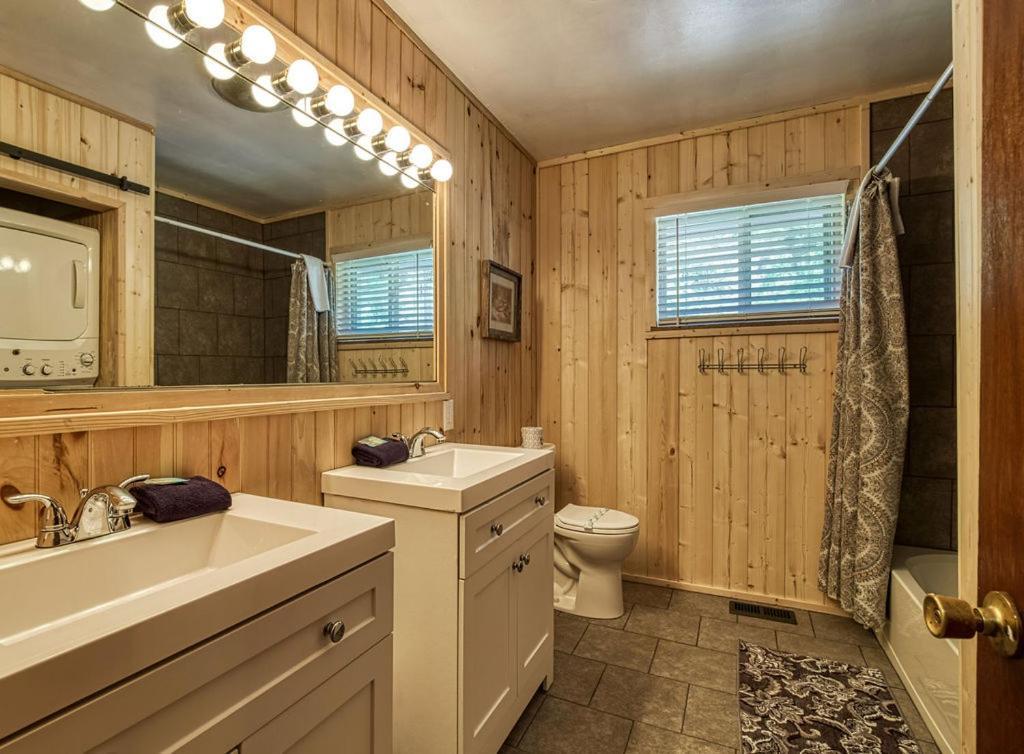 Black Bear Falls - With An In-Law Suite Gatlinburg Exterior foto