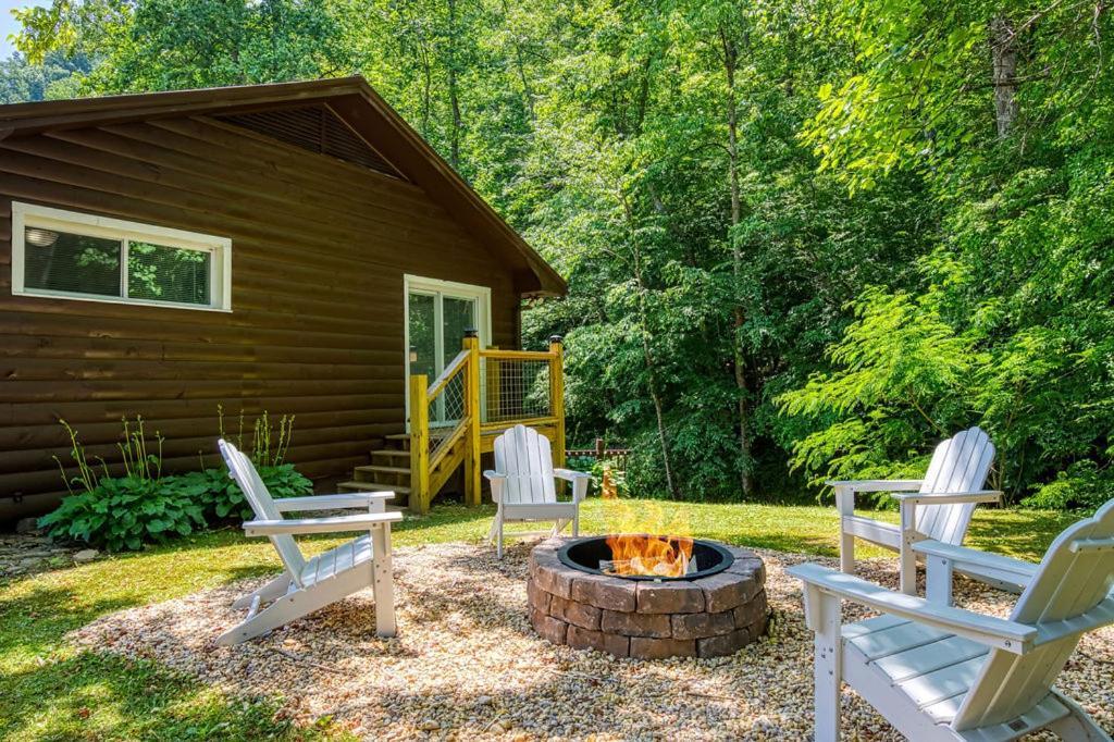 Black Bear Falls - With An In-Law Suite Gatlinburg Exterior foto